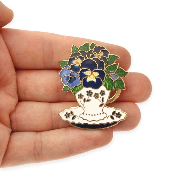 Vintage Pansy Bouquet Brooch Cloisonne Flowers Pitcher Vase by Fish Fine Enamel - Picture 2 of 4